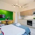 Apartment Bright & Stylish 10 From Smn