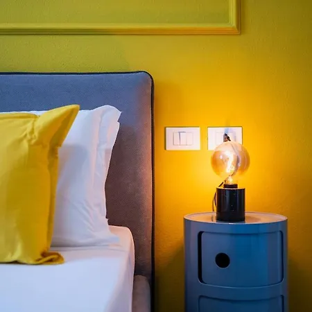 Bright & Stylish 10 From Smn *